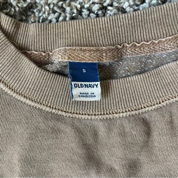 Old Navy Lightweight Sweater - Picture 3 of 4
